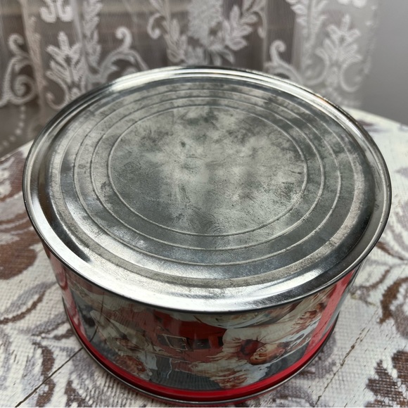 Vintage 90s COCA COLA COKE Christmas Santa Bunte Old Tyme Mix Hard Candy Tin - Picture 8 of 12